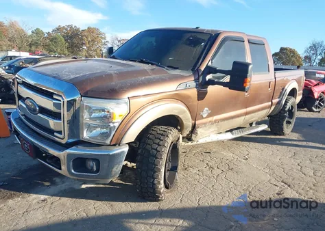 2012 Ford F-250 Lariat из США, поврежденный, VIN 1FT7W2BT7CEC48379